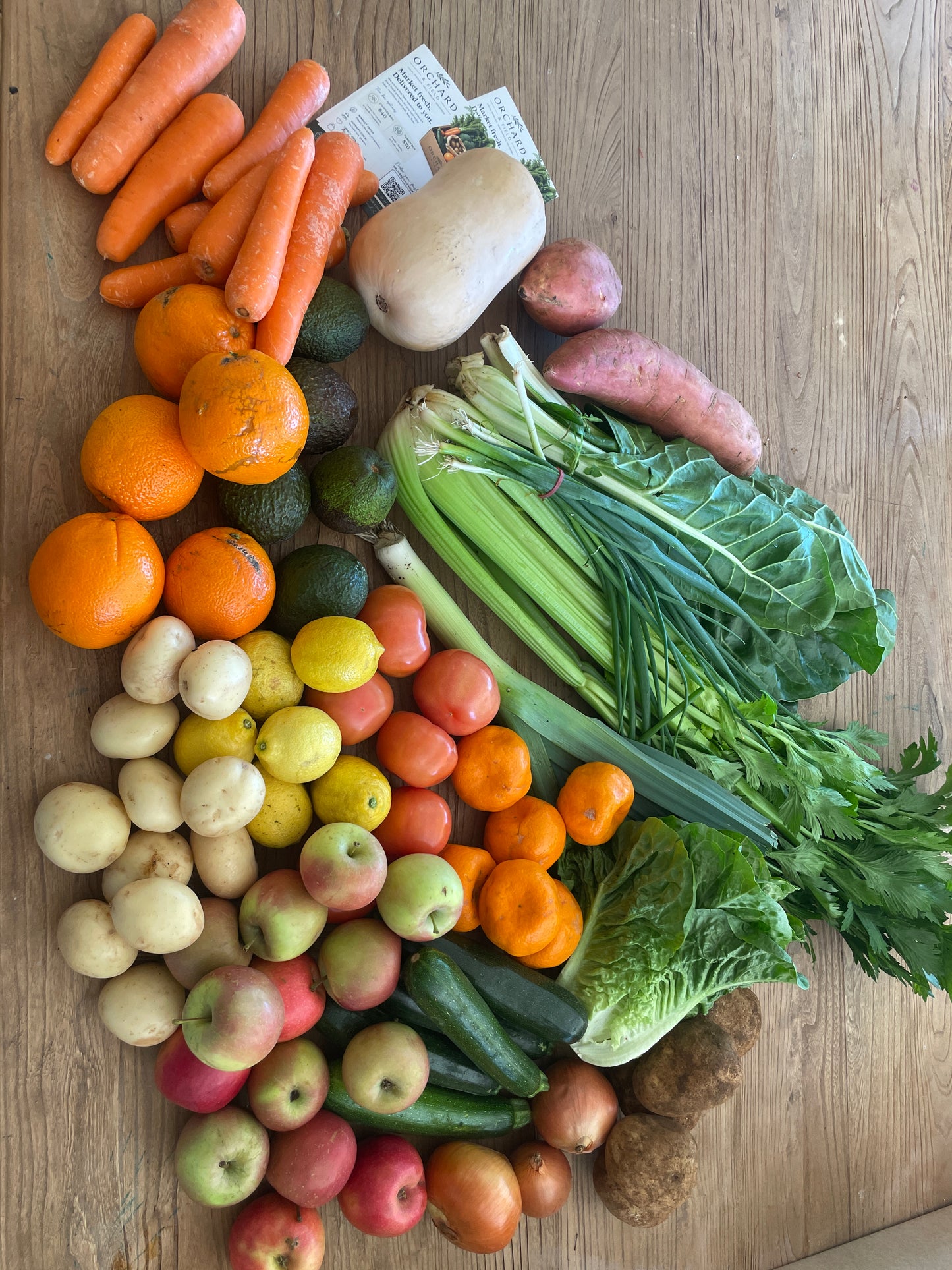 Family seasonal fruit and veg box
